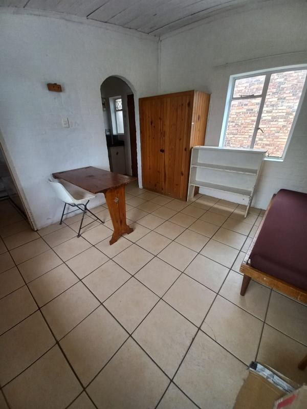 To Let 1 Bedroom Property for Rent in Sunnyside Eastern Cape